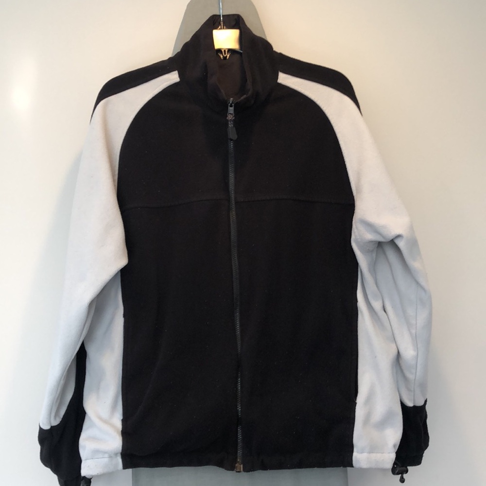 Dunbrooke Reversible Jacket. - Picture 7 of 8